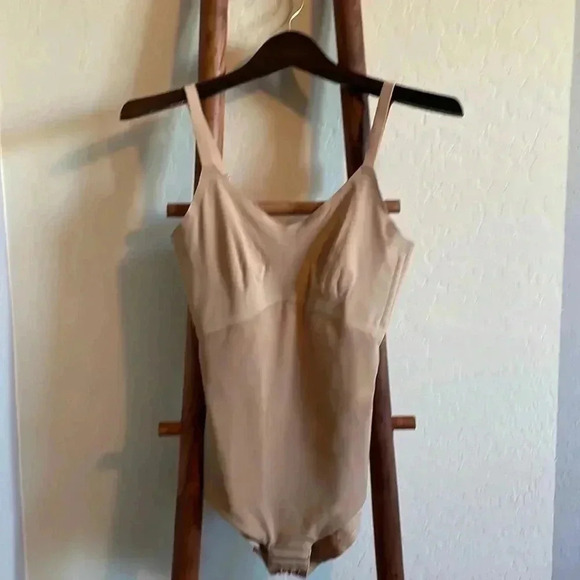 🆕 Honeylove Cami Bodysuit - Picture 2 of 7